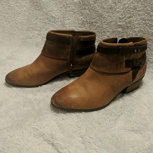 Cute ankle boots!